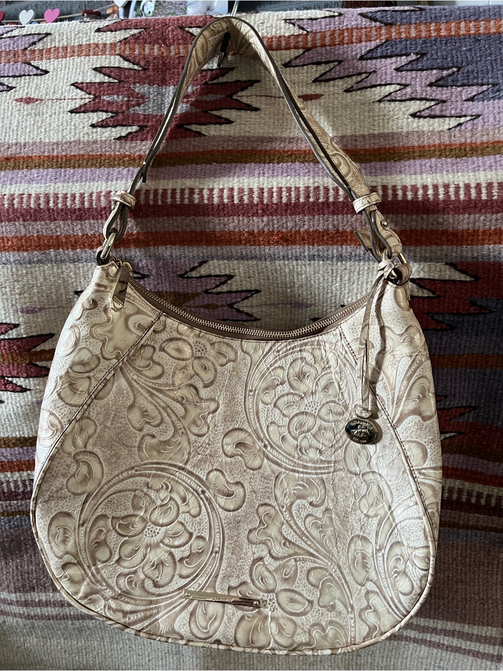 New Brahmin Crme Leather Patterned Shoulder Bag Floral Embossed Delano Cream